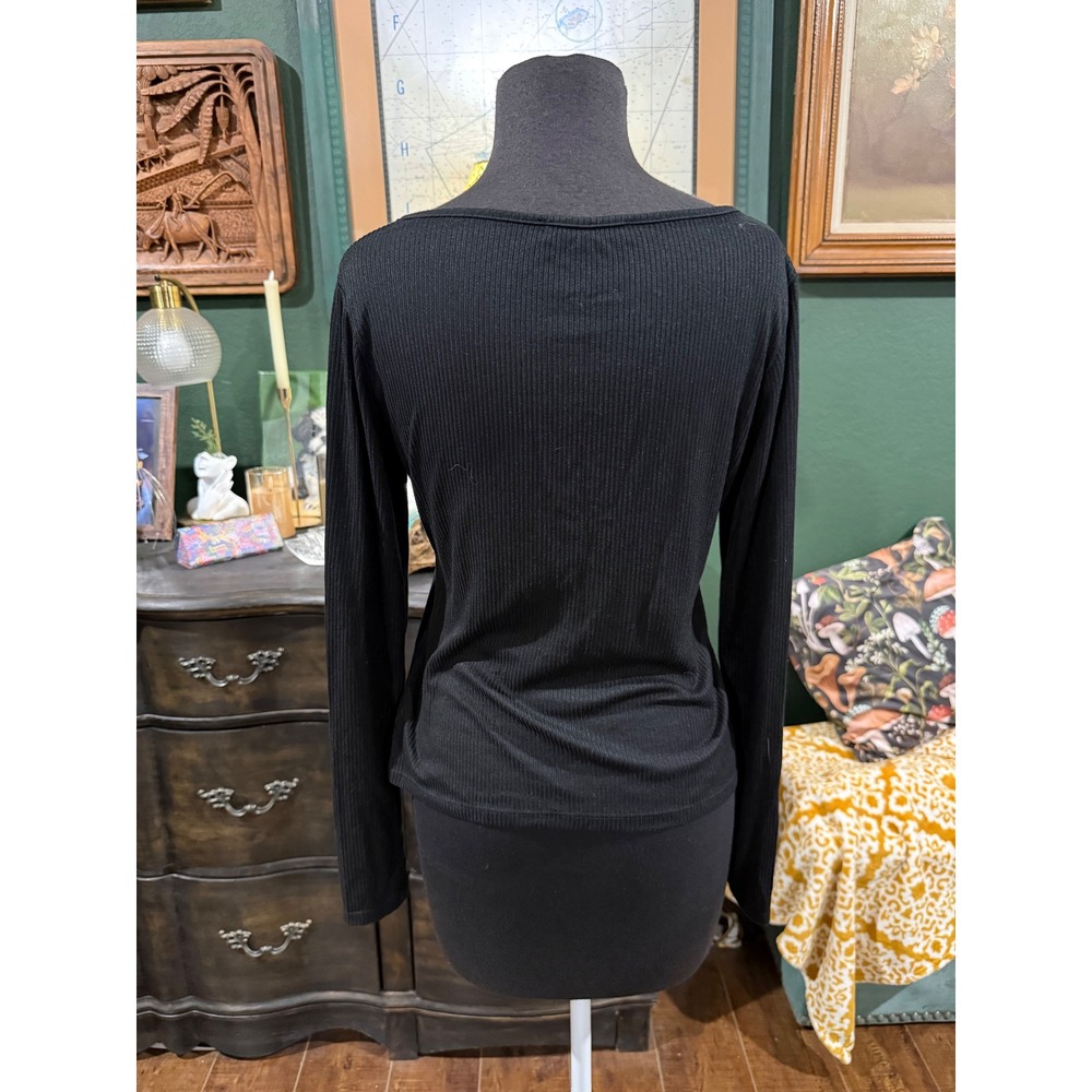 Wild Love Black Ribbed Long Sleeve Top Rhinestone Cross Keyhole Gothic XL - Picture 4 of 5